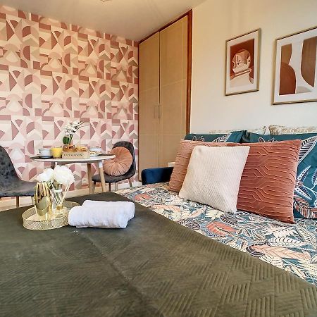 Joli Studio Meuble Tout Equipe Hyper Centre Wifi Apartment Троа Екстериор снимка