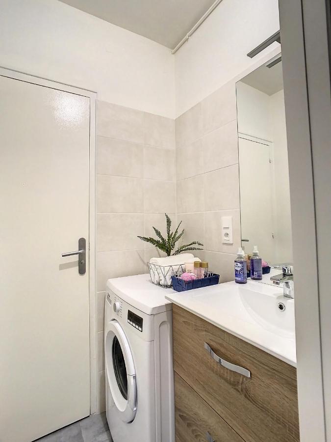 Joli Studio Meuble Tout Equipe Hyper Centre Wifi Apartment Троа Екстериор снимка