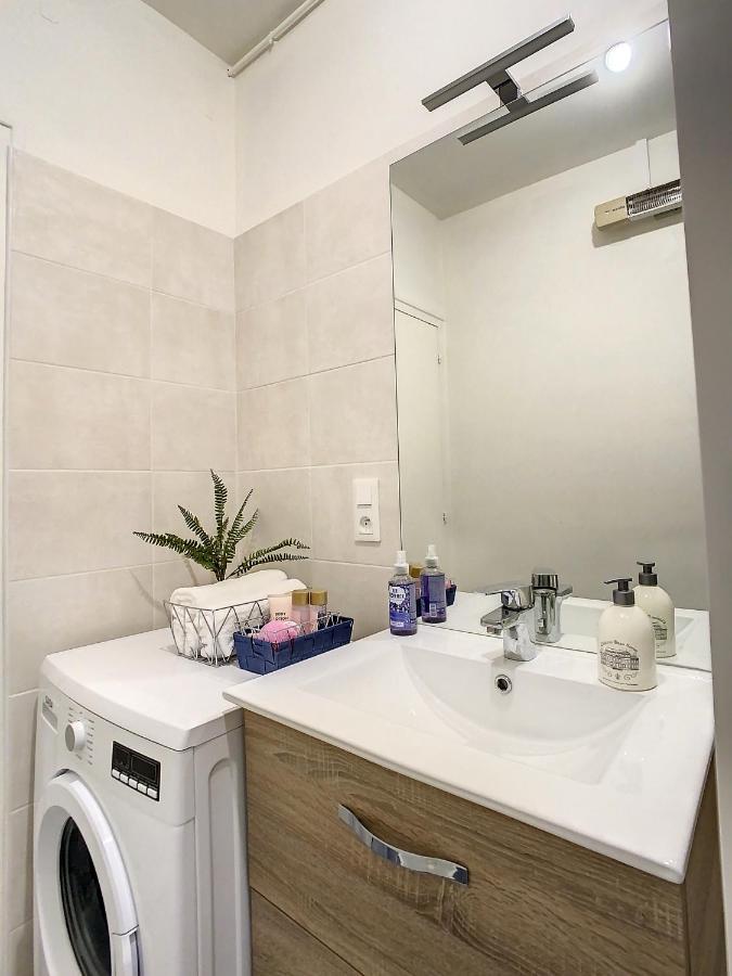 Joli Studio Meuble Tout Equipe Hyper Centre Wifi Apartment Троа Екстериор снимка