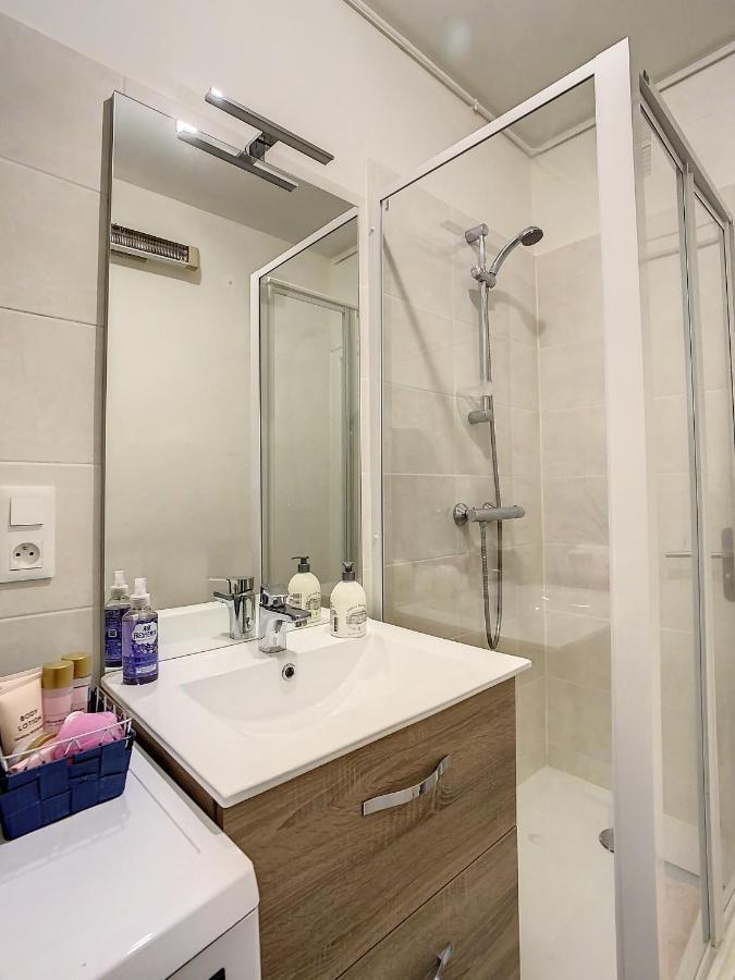 Joli Studio Meuble Tout Equipe Hyper Centre Wifi Apartment Троа Екстериор снимка